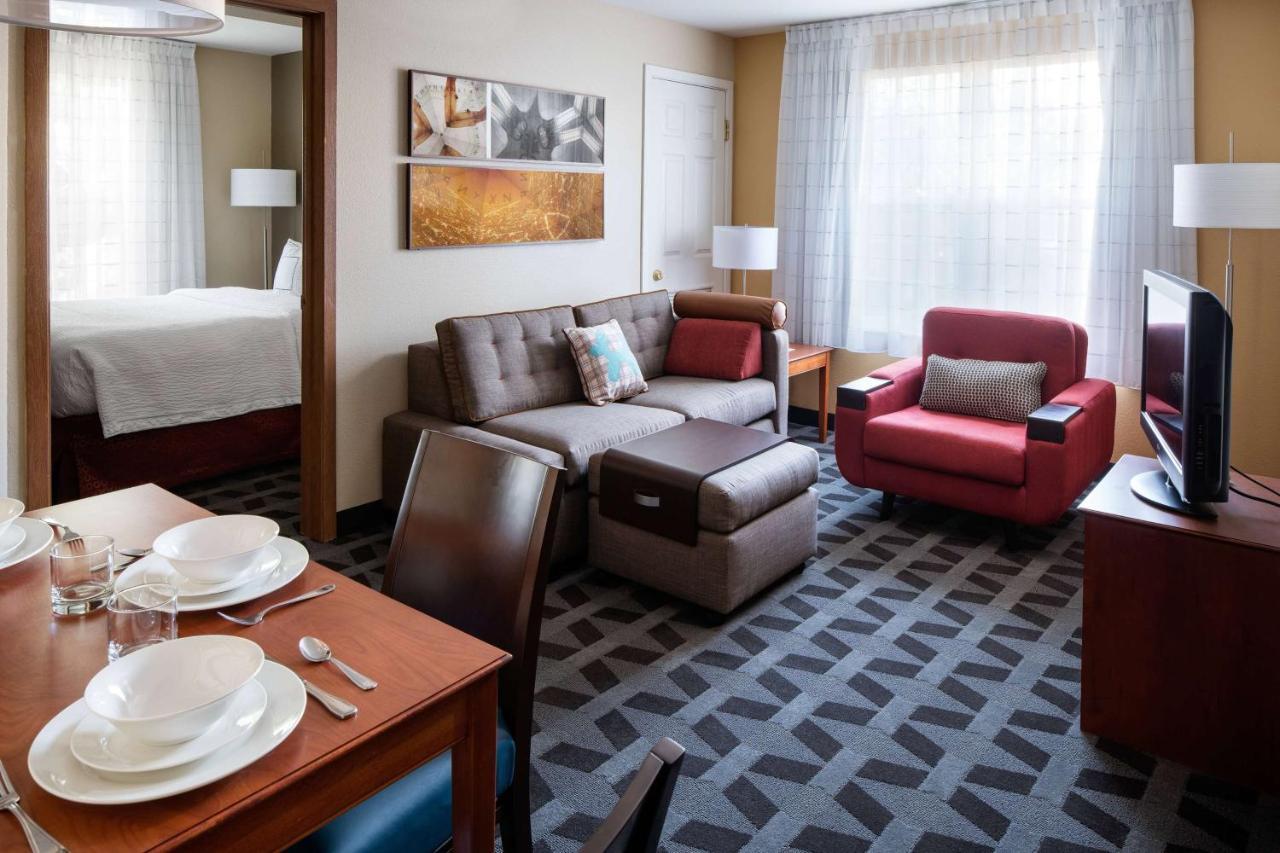 Sonesta Simply Suites Seattle Renton Bagian luar foto